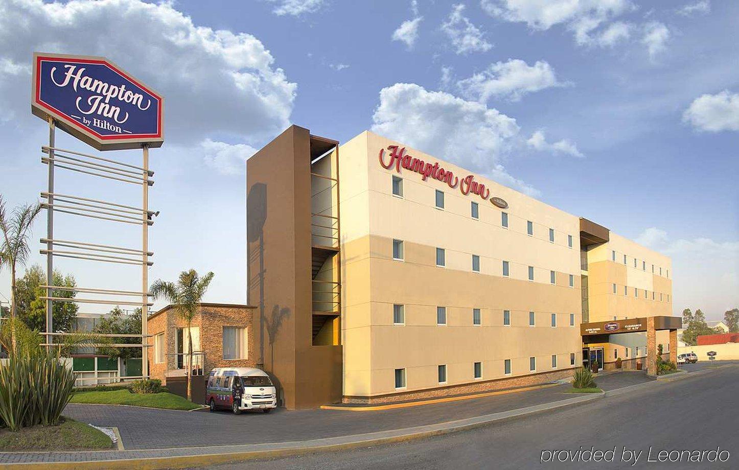 Отель Hampton By Hilton Сан-Хуан-дель-Рио Экстерьер фото